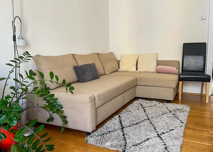 King One Studio In The City Center - Netflix